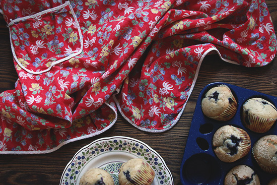 apron-blueberry-muffins